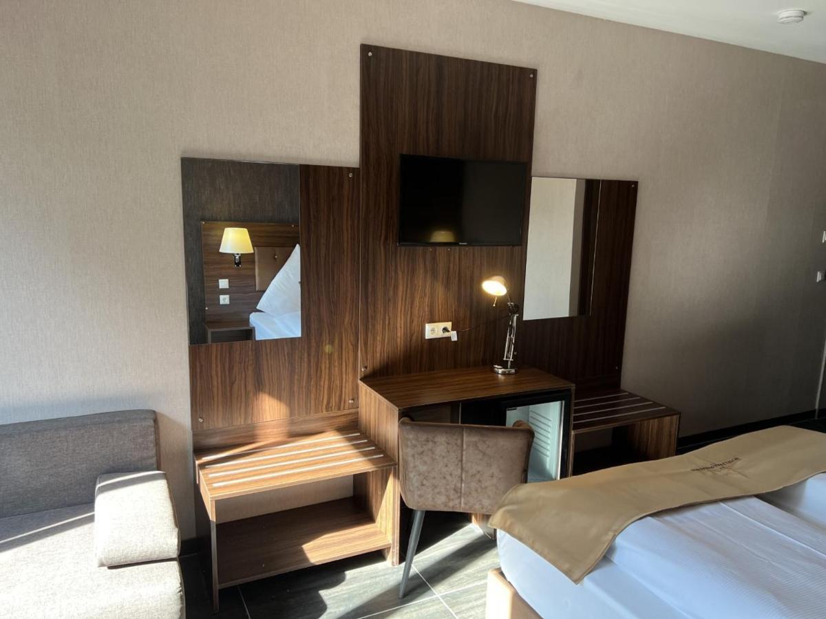 Hotel Pasa Paradies Kostenlose Parkplaetze Hanau Kültér fotó
