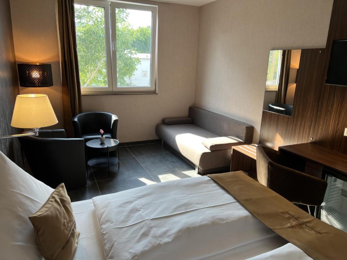 Hotel Pasa Paradies Kostenlose Parkplaetze Hanau Kültér fotó
